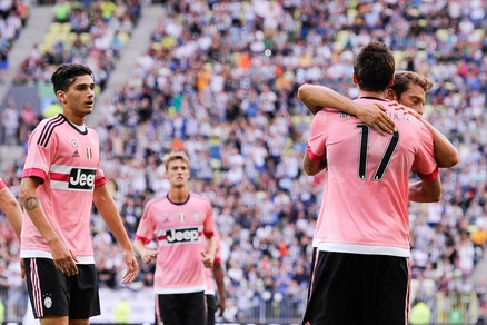 Juve alla prova Marsiglia. Allarme difesa verso Supercoppa