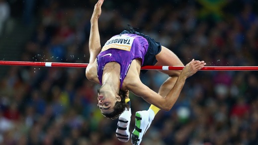 Atletica, incredibile Tamberi: vola a 2.37 e sogna Pechino