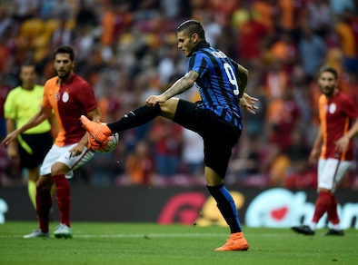 Sneijder stende l'Inter. Esordio per Jovetic