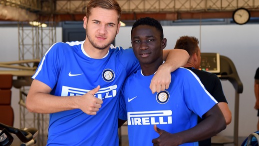 Inter, Camara e Puscas in uscita verso Bari