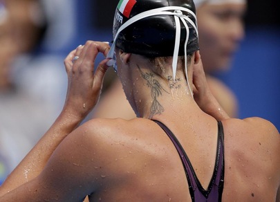 Federica, la sesta di seno e i costumi moderni