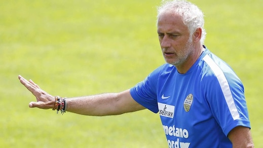 Verona, smentita la cessione di Rafael