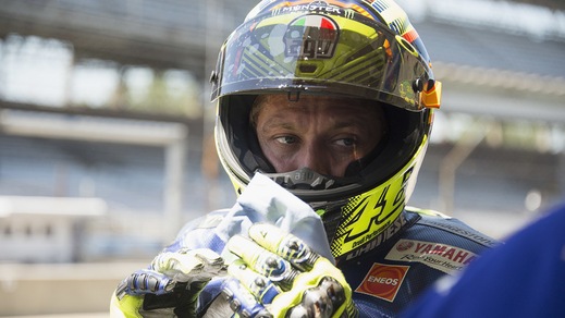 MotoGp: Marquez vola in FP4. Rossi recupera, è 4°