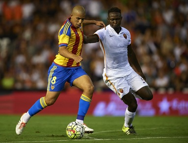 Lione deludente al debutto. Yanga-Mbiwa in arrivo