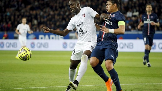 Calciomercato, Thiago Silva: «Voglio il rinnovo con il Psg»