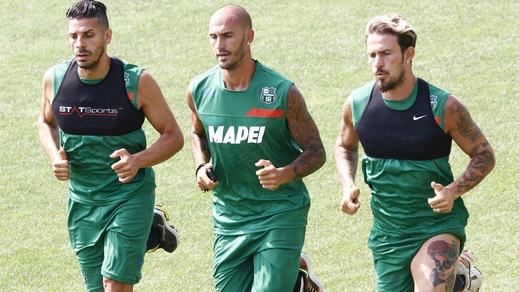 Sassuolo, in partenza Floccari e Sansone