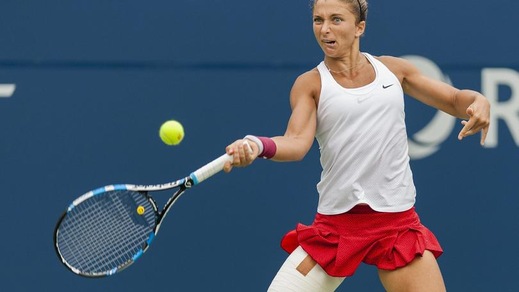 Toronto, Errani in semifinale. Vinci out con Serena Williams