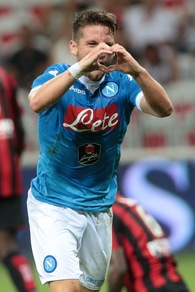 Napoli, De Laurentiis blinda Mertens