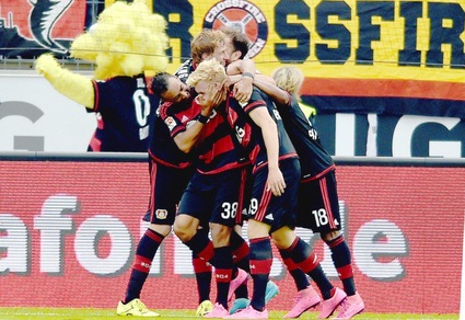 Bayer Leverkusen, buon esordio. Super Dortmund