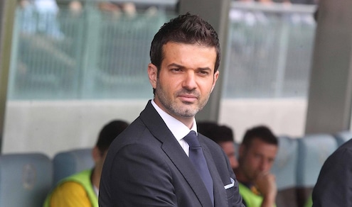 Grecia, campionato fermo. Stramaccioni: «Non c'è una data per la ripresa delle partite»