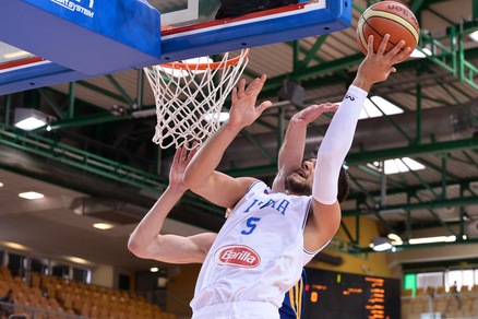 Basket, azzurri ko con l'Ucraina