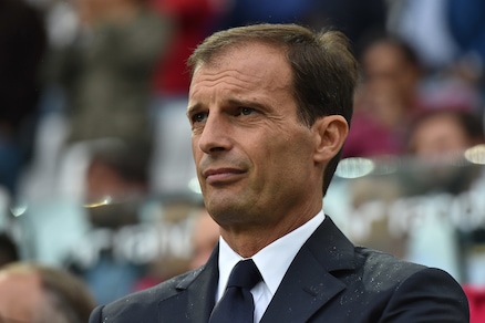 Allegri: «Basta parlare di Pirlo o Tevez»