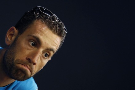 Vuelta, Nibali espulso: «Chiedo scusa ma fango su di me»