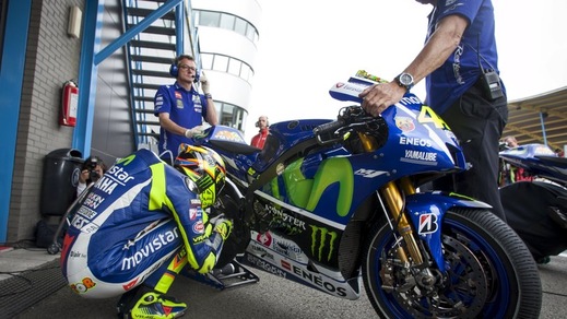 MotoGp Yamaha, Jarvis: «Rossi leader del mondiale è fenomenale»