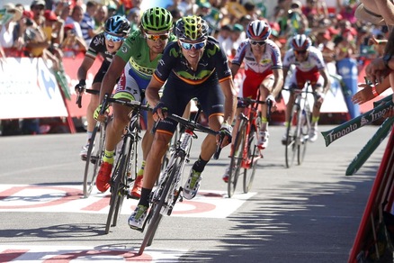 Ciclismo, Vuelta: a Valverde quarta tappa. Chaves resta leader