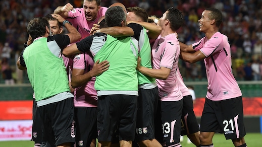 Palermo, sfuma Isla. In difesa c'è De Col