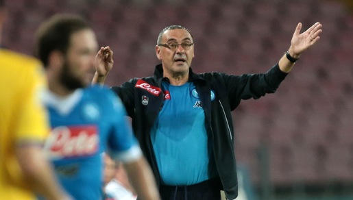 Napoli contestato. Sarri: «Squadra in crescita»