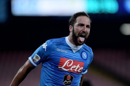 Napoli, dieci in nazionale. Higuain salta l'Argentina