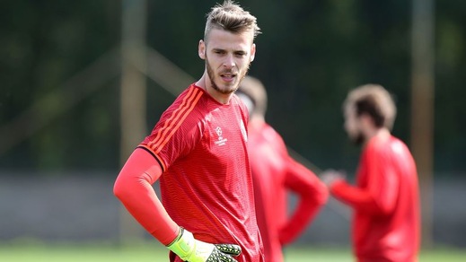 «United, pronto rinnovo a De Gea: quasi 15 milioni di euro»