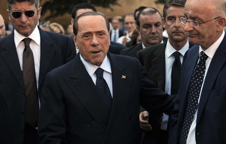 Berlusconi ha stoppato l'acquisto di Witsel