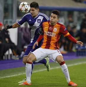 Telles: «Inter, voglio derby e Scudetto»