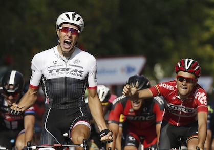 Vuelta, 12ª tappa: vince van Poppel in volata
