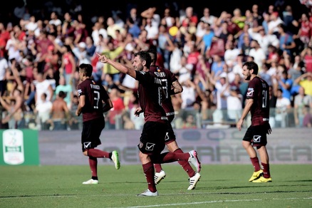 Serie B, Salernitana-Avellino 3-1: ai granata il derby campano