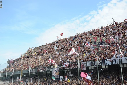 Boom di spettatori, all'Arechi e al San Nicola numeri da A