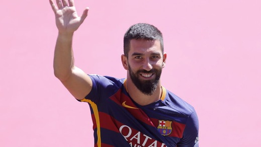 Calciomercato Arsenal: «Wenger chiede Arda Turan al Barcellona»