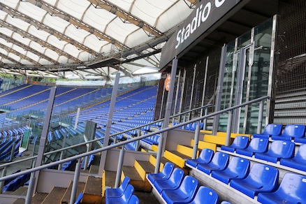 Olimpico, Curve separate, ecco le barriere