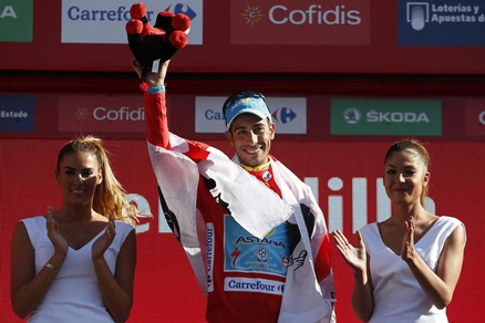 Aru vince la Vuelta, l'italiano in trionfo a Madrid