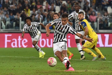 Juventus-Chievo 1-1: Dybala salva Allegri