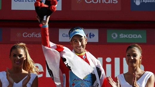 Aru vince la Vuelta, l'italiano in trionfo a Madrid