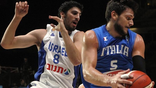 Eurobasket, l'Italia travolge Israele e vola ai quarti