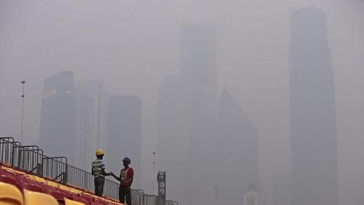 F1 Gp Singapore: aria inquinata, mascherine per il pubblico