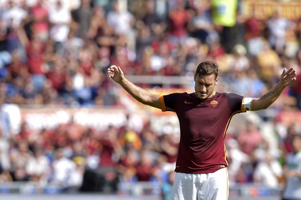 Totti compie 39 anni! Fate gli auguri al capitano della Roma con il Corriere dello Sport-Stadio