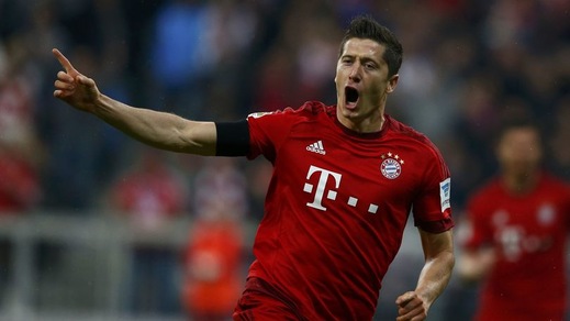 Marziano Lewandowski: riscrive la storia con 5 gol in 9 minuti!