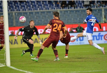Manolas, che autogol! La Samp piega la Roma