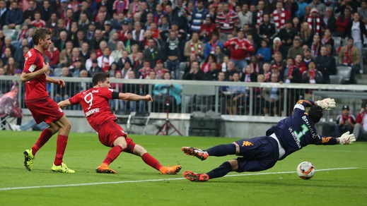 Il "cannoniere internazionale", Lewandowski sale a 8