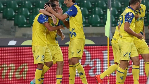 Chievo, Radovanovic ok: out Izco-Mpoku