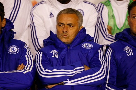 Mourinho provoca ancora Wenger: «Un re che piange sempre»