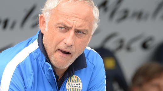 Verona, Mandorlini marcia verso il Chievo