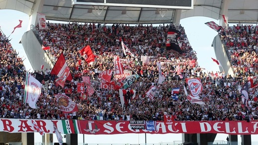 Serie B, anticipi e posticipi: Bari-Salernitana di venerdì