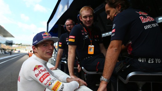 F1, Toro Rosso: Verstappen compie 18 anni, e prende la patente