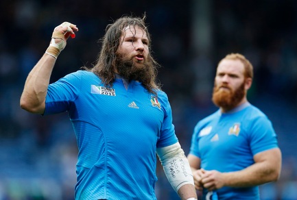 Rugby, Castrogiovanni: «Intervento riuscito, tutto ok»