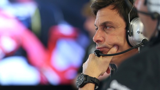F1 Mercedes, Wolff: «Rosberg può ancora vincere il titolo»