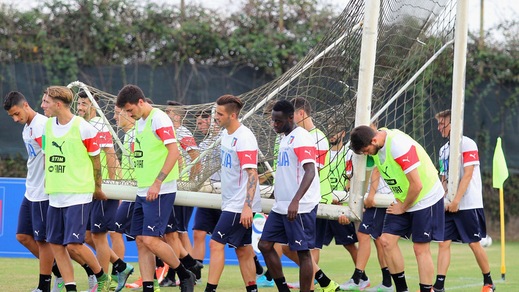 L'Under 21 a spasso con la porta