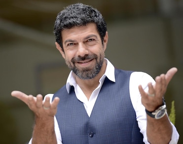 Pierfrancesco Favino "Servo per due"