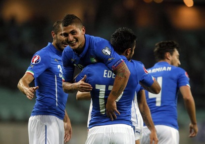 Italia, allarme Verratti. Lui rassicura Conte: «Niente di grave»