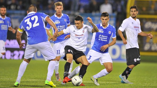 Novara, il derby è tuo. Viola stende la Pro